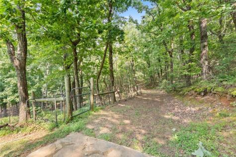 265 Lynda Lane Cleveland GA 30528
