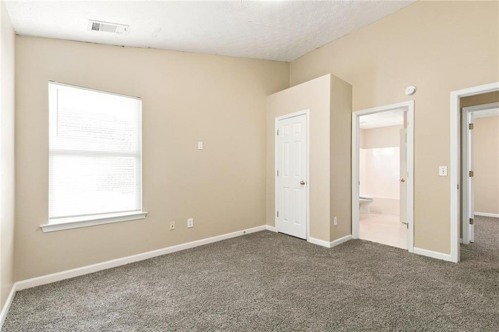 4502 Swan Trace Atlanta GA 30349