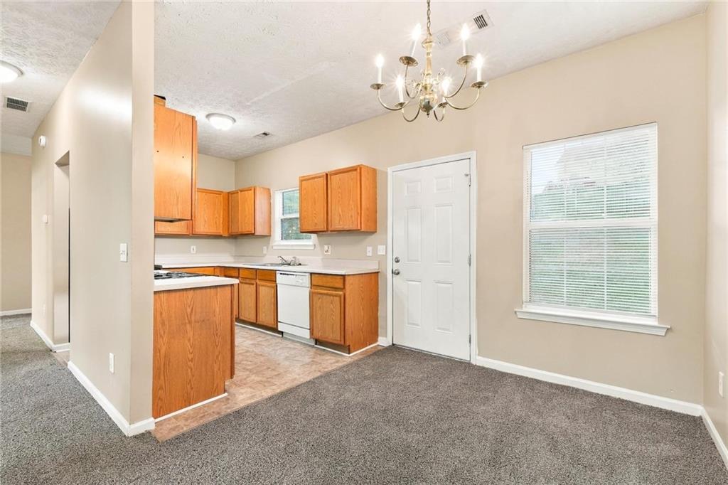 4502 Swan Trace Atlanta GA 30349