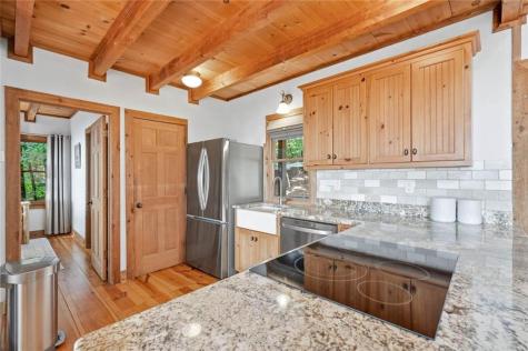 424 S Sanderlin Mtn Drive Jasper GA 30143