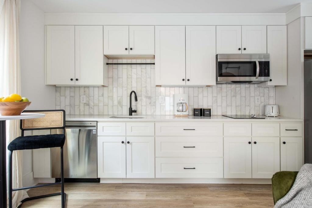 542 Boulevard Place NE Atlanta GA 30308