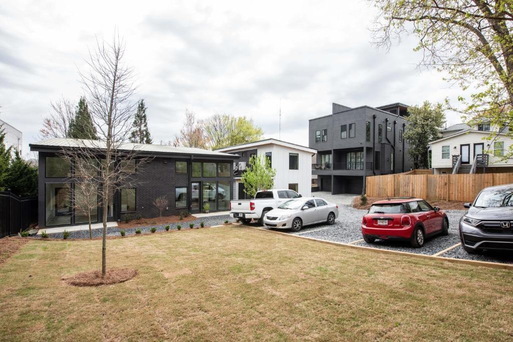 542 Boulevard Place NE Atlanta GA 30308