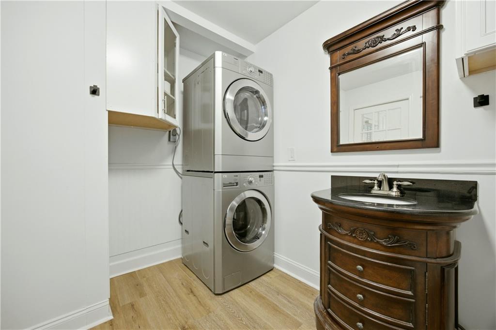 2220 Spring Mill Cove Dunwoody GA 30338