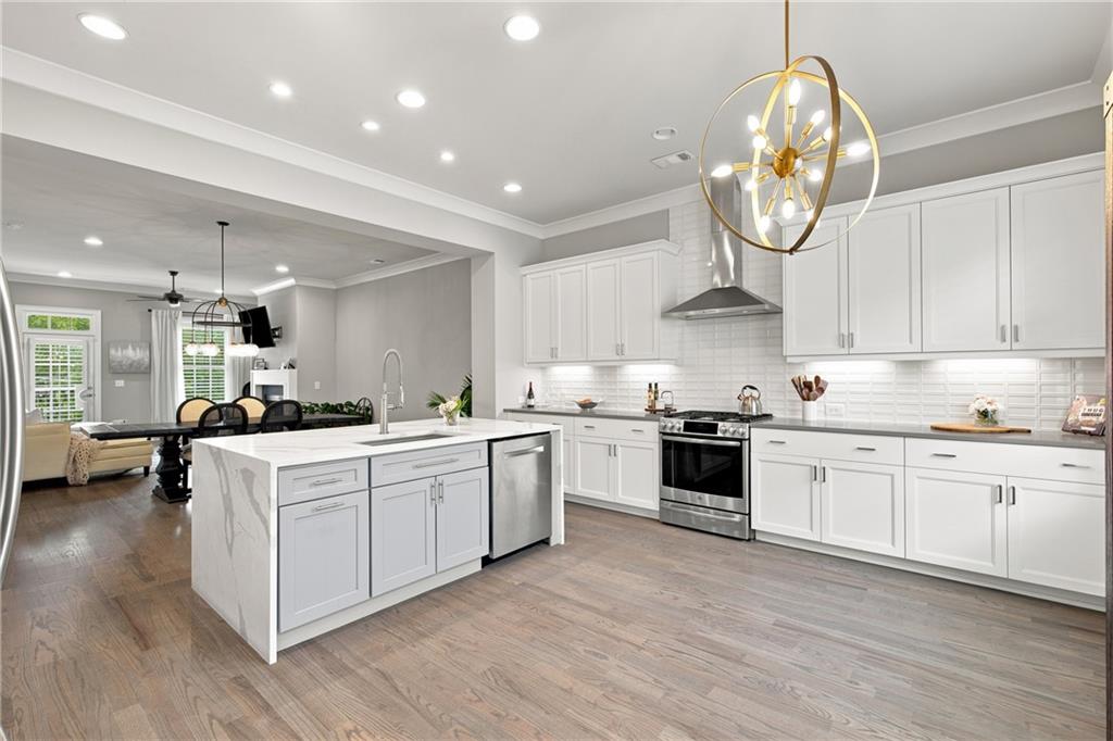 140 Clover Court Roswell GA 30075