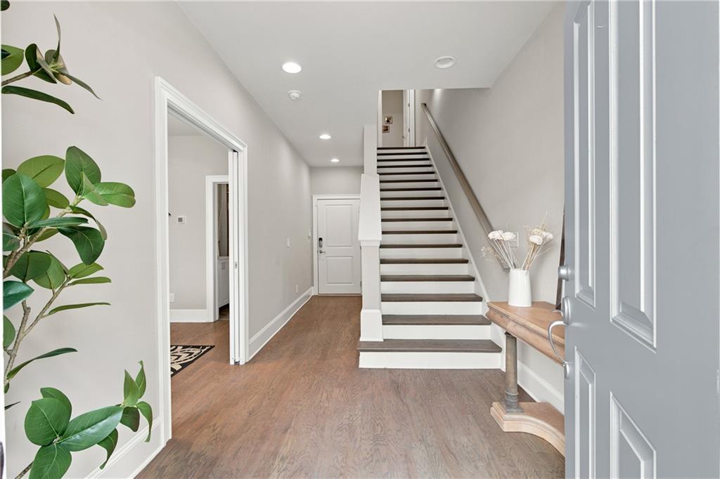 140 Clover Court Roswell GA 30075