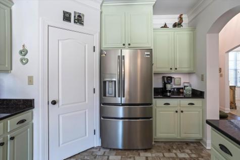 7334 Roundstone Drive Graniteville SC 29829