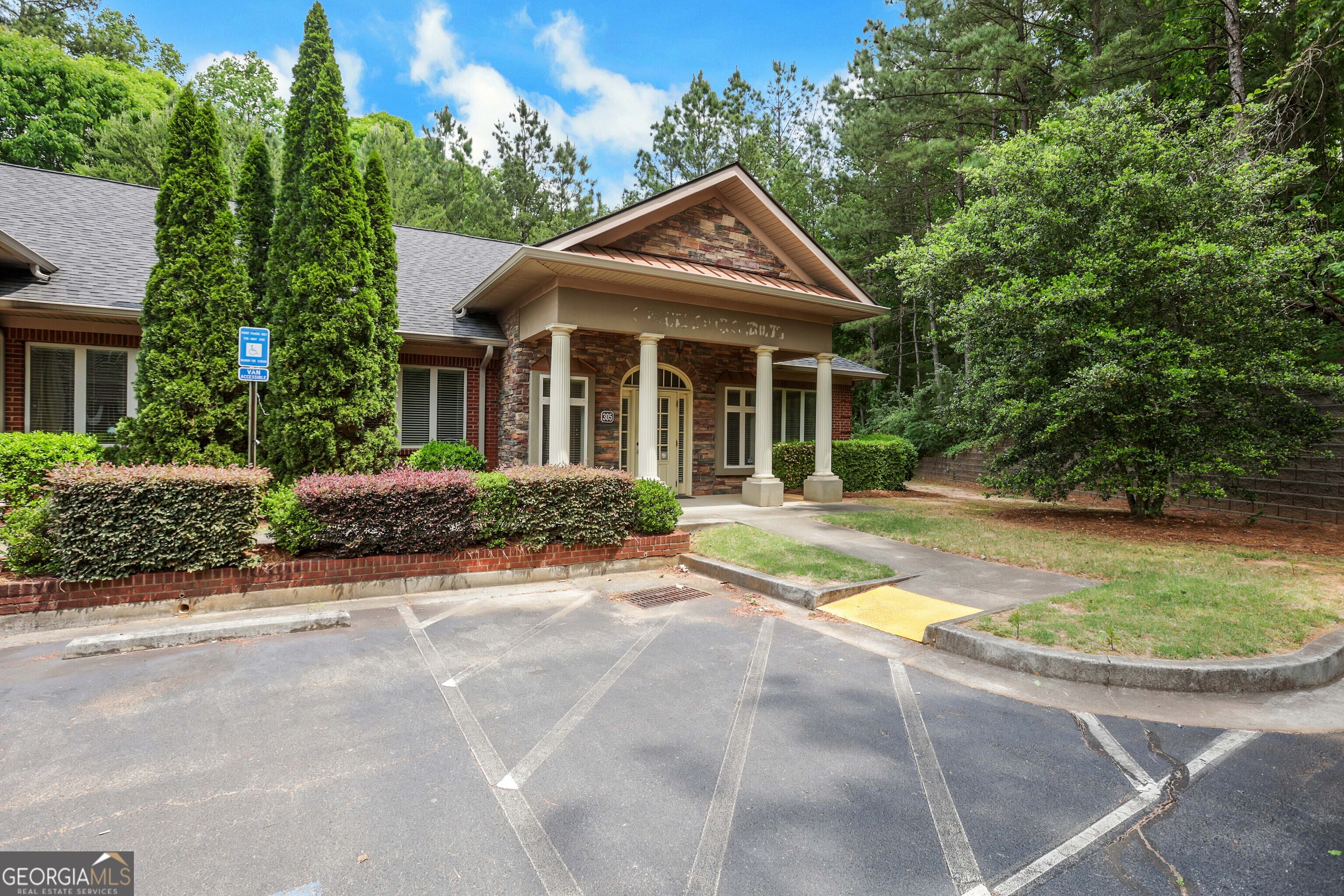 4720 Peachtree Industrial Boulevard Berkeley Lake GA 30071