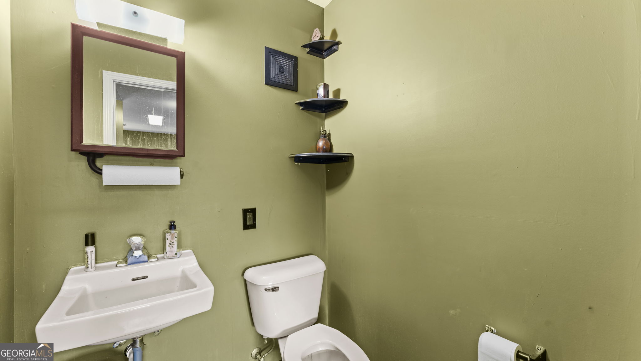 5280 Atlanta Highway Alpharetta GA 30004