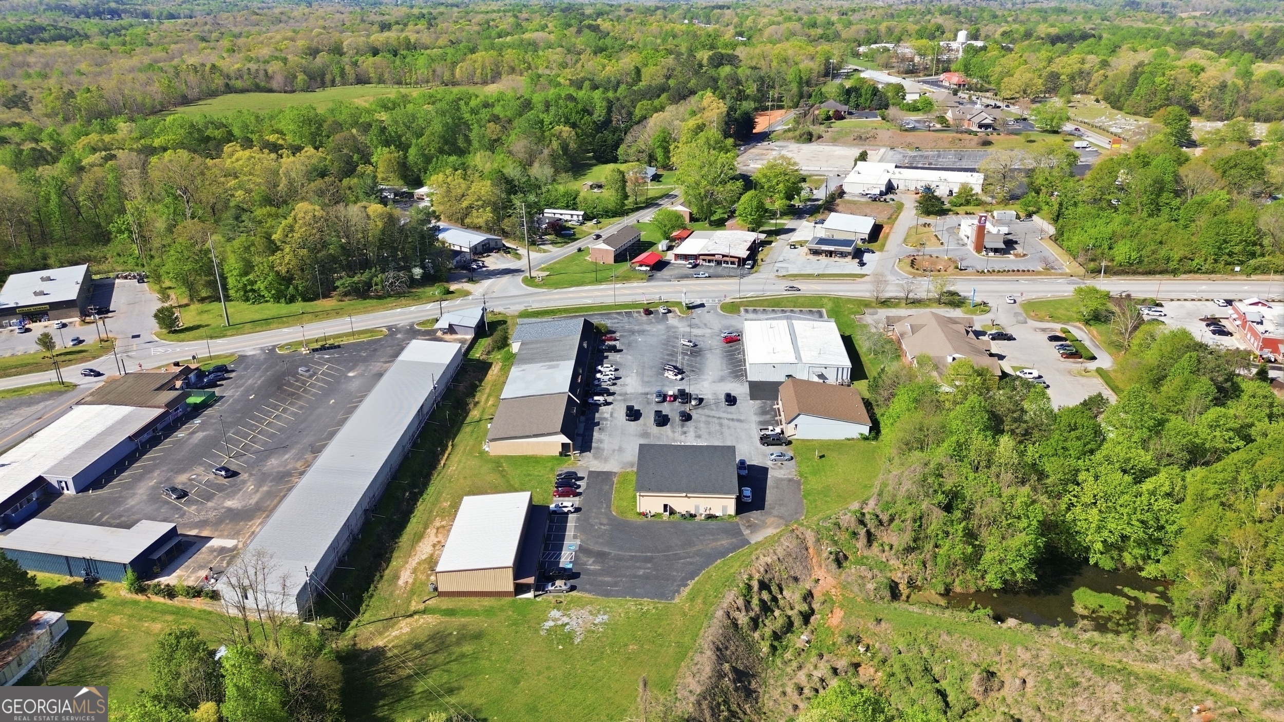 124 Clarkesville Plaza Clarkesville GA 30523
