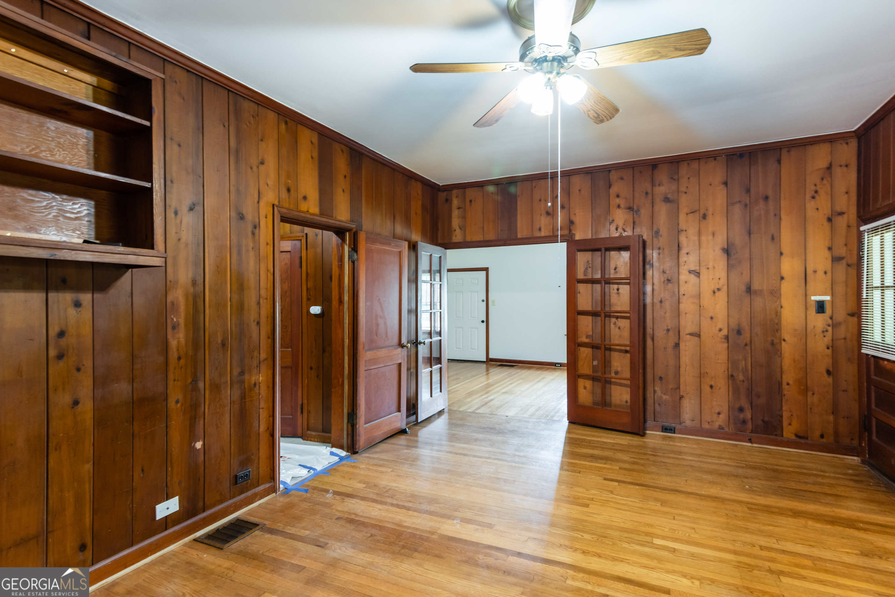 2111 M L King Jr Drive NW Atlanta GA 30310