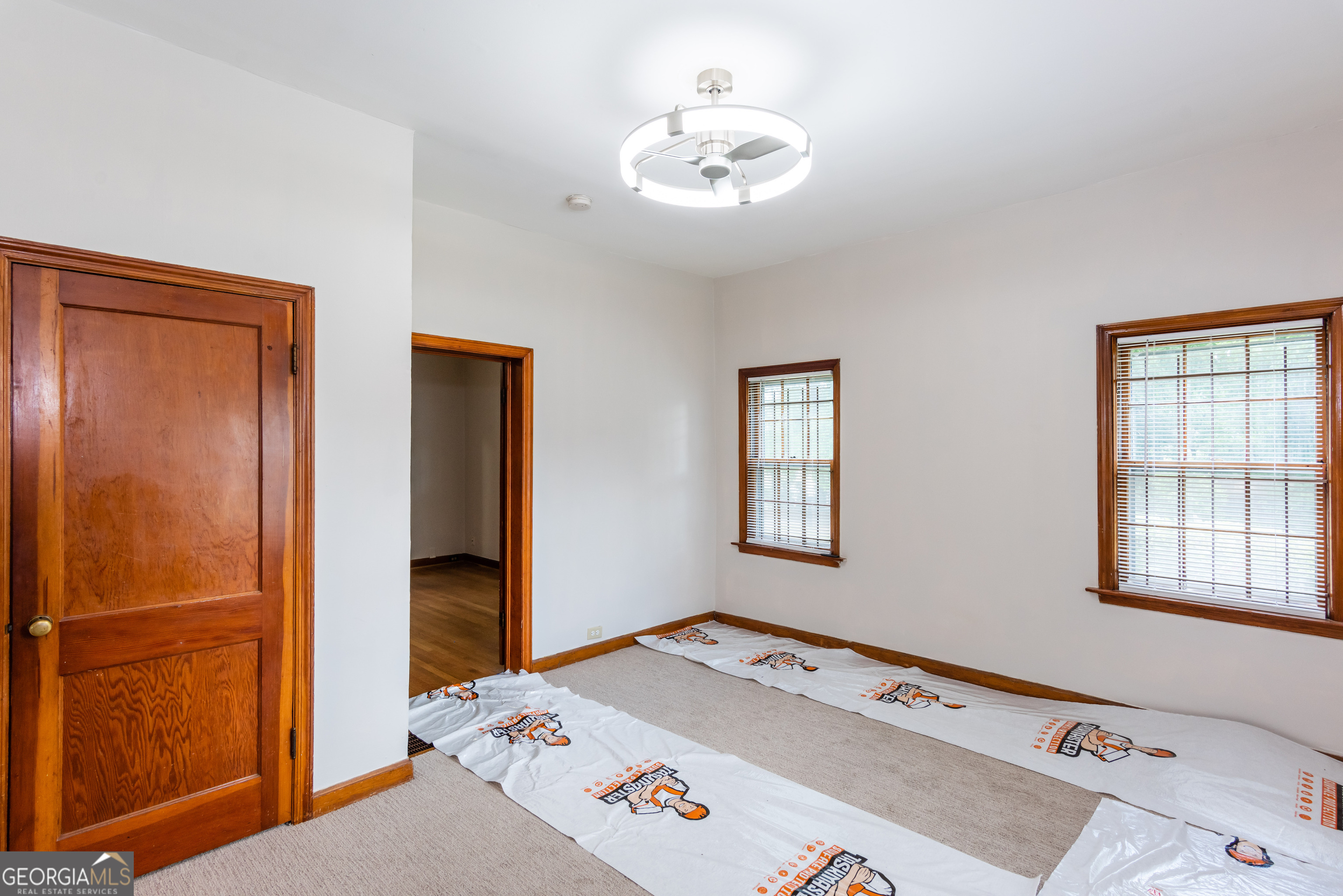 2111 M L King Jr Drive NW Atlanta GA 30310