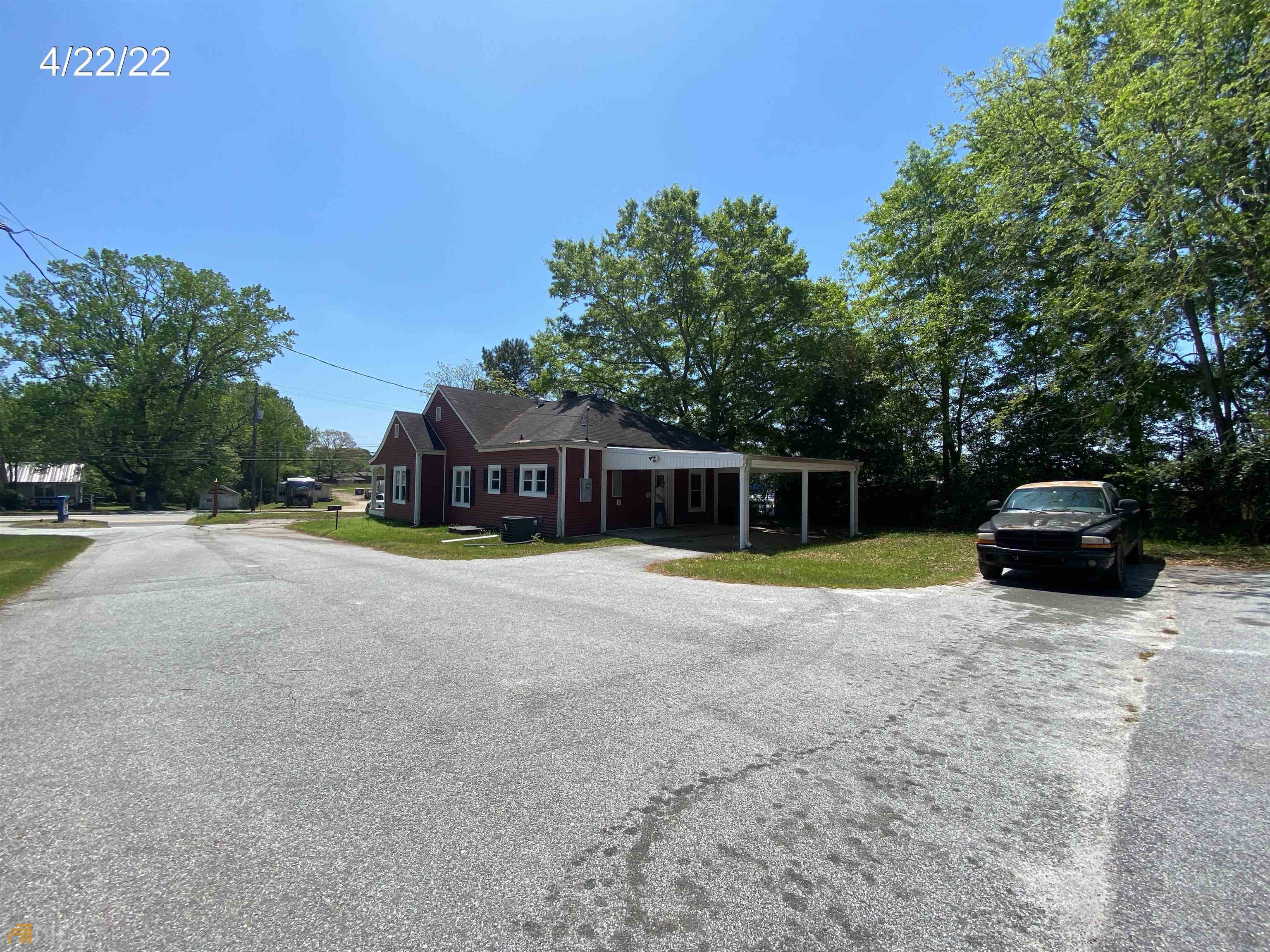 254 North Broad Street Winder GA 30680
