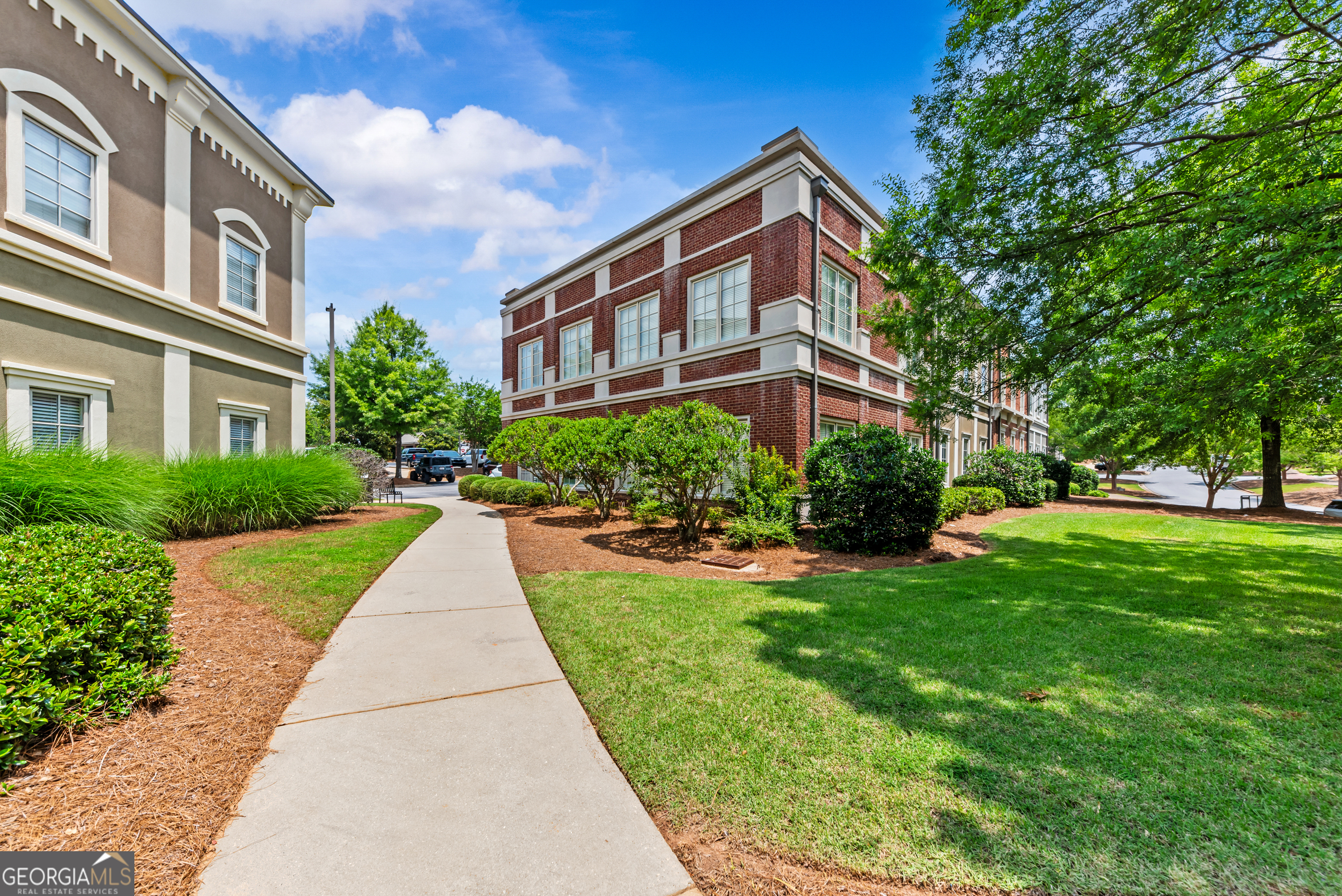 1041 Parkside Commons Greensboro GA 30642
