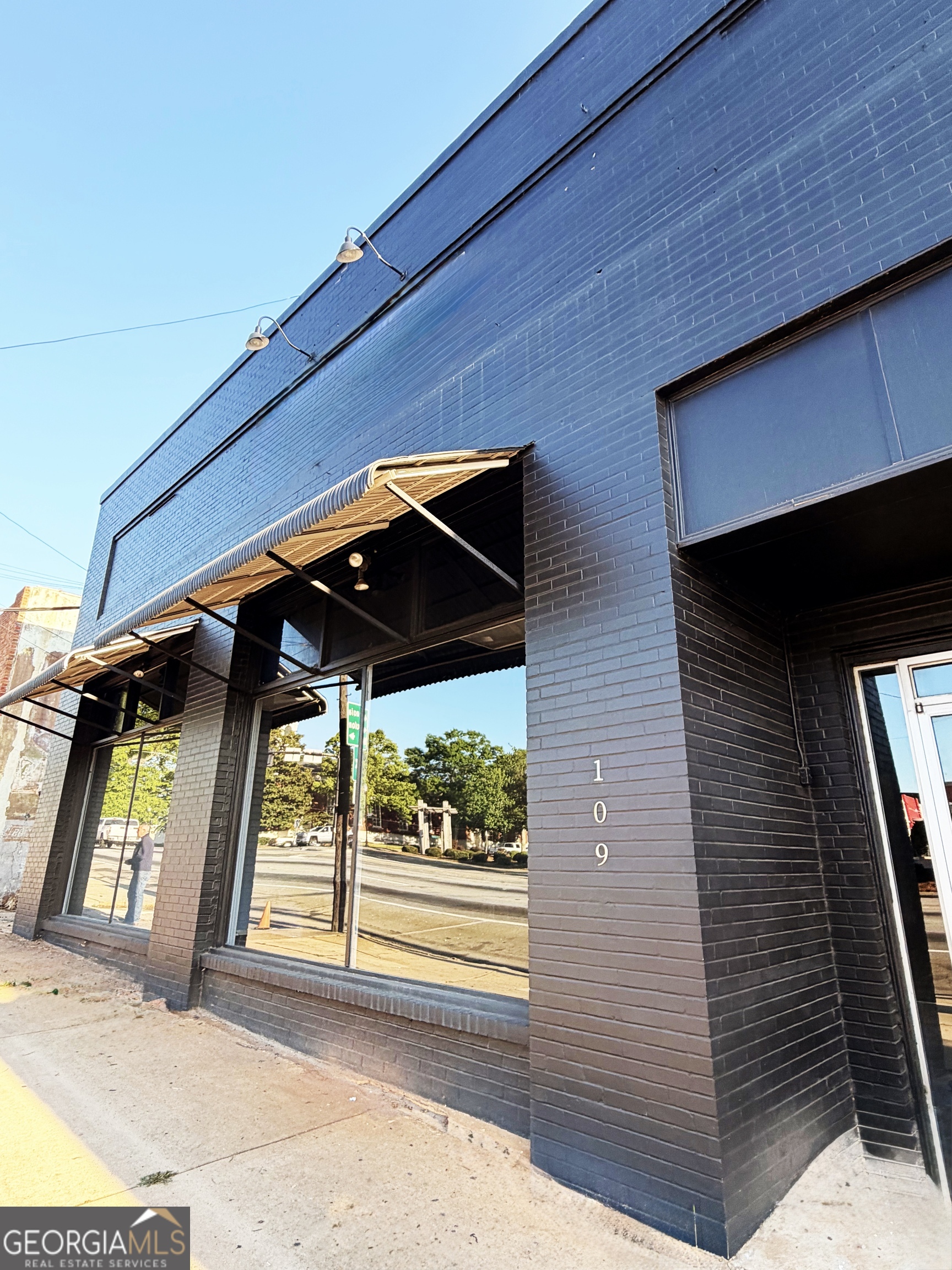 109 E Taylor Street Griffin GA 30223