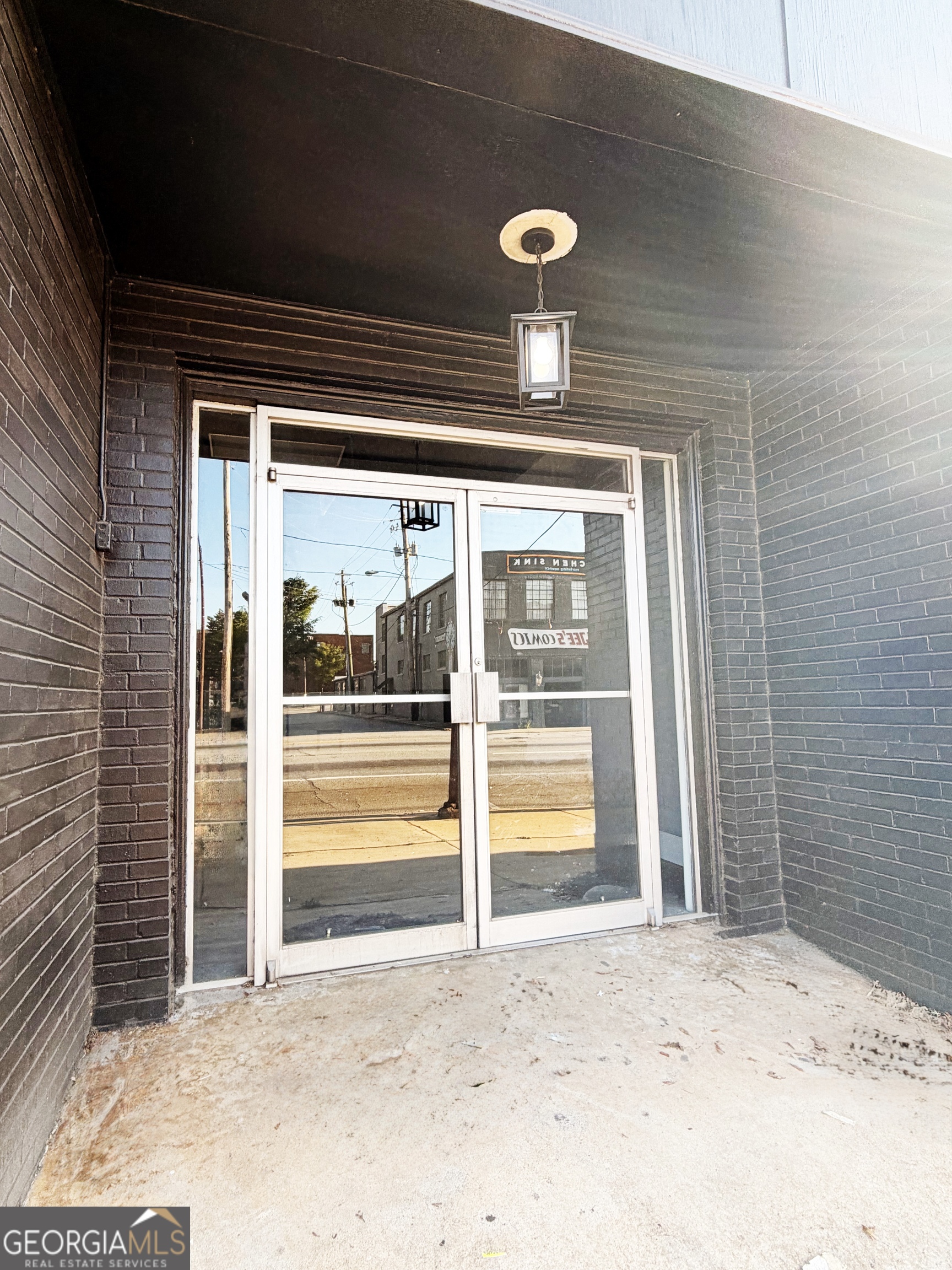 109 E Taylor Street Griffin GA 30223