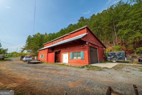 1328 Old Northcutt Road Ellijay GA 30540