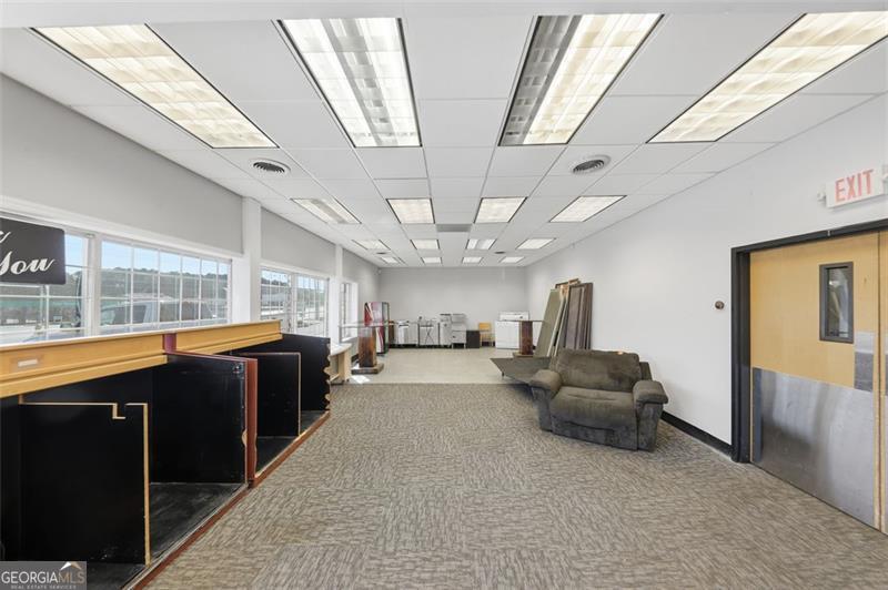 6843 Highway 85 Riverdale GA 30274