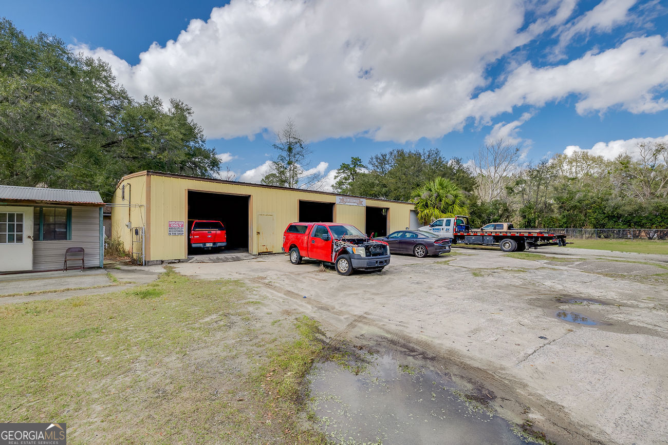328 Old Pine Barren Road Pooler GA 31322