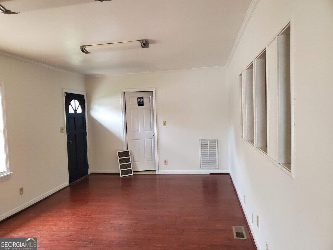 726 Windy Hill Road SE Smyrna GA 30080