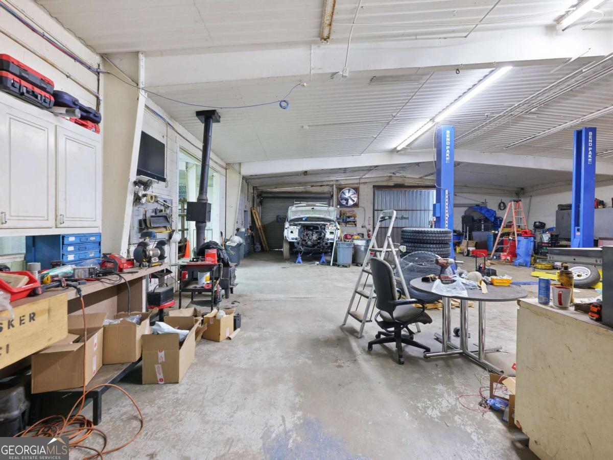 2567 Athens Highway Gainesville GA 30507