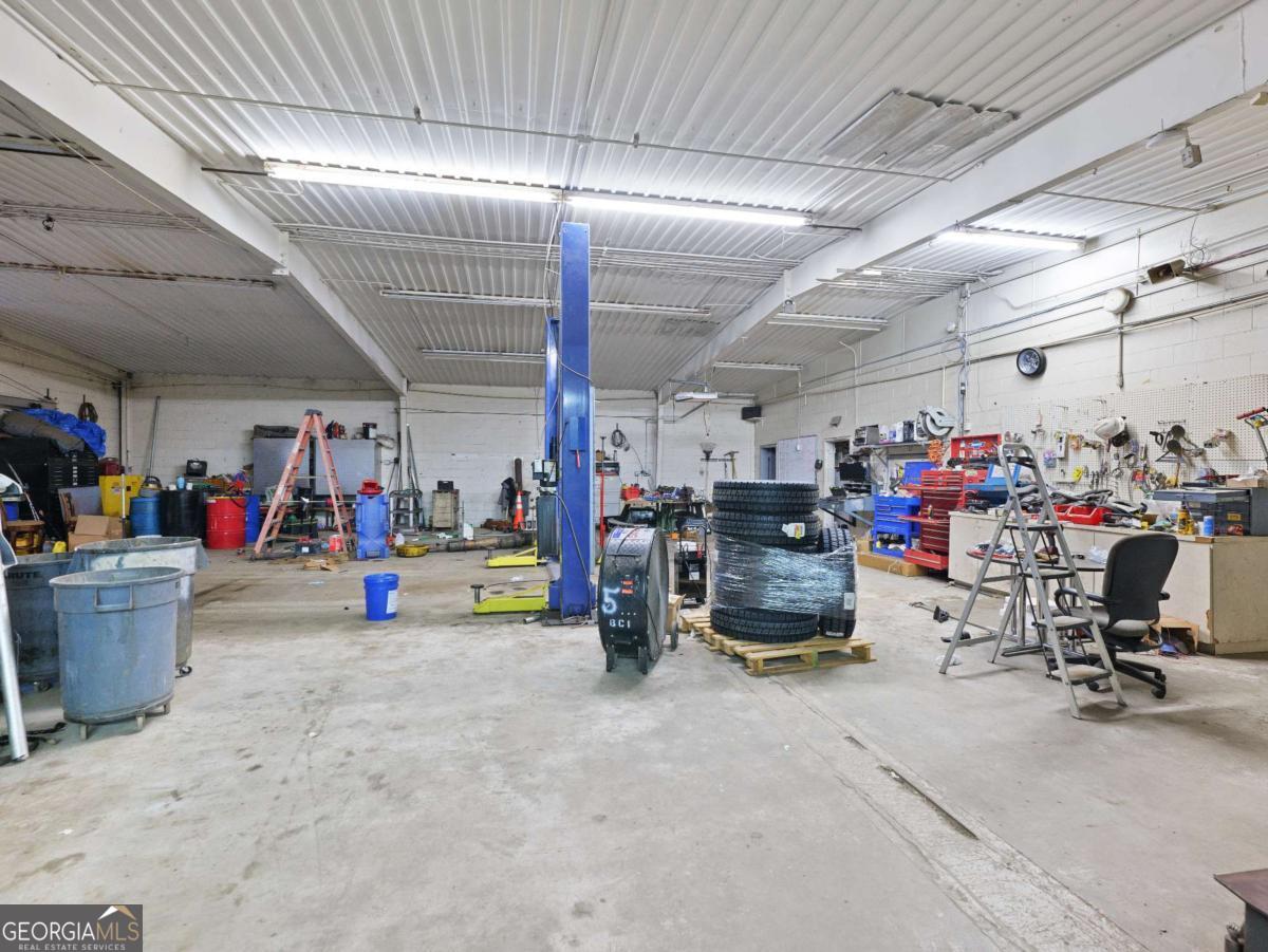 2567 Athens Highway Gainesville GA 30507