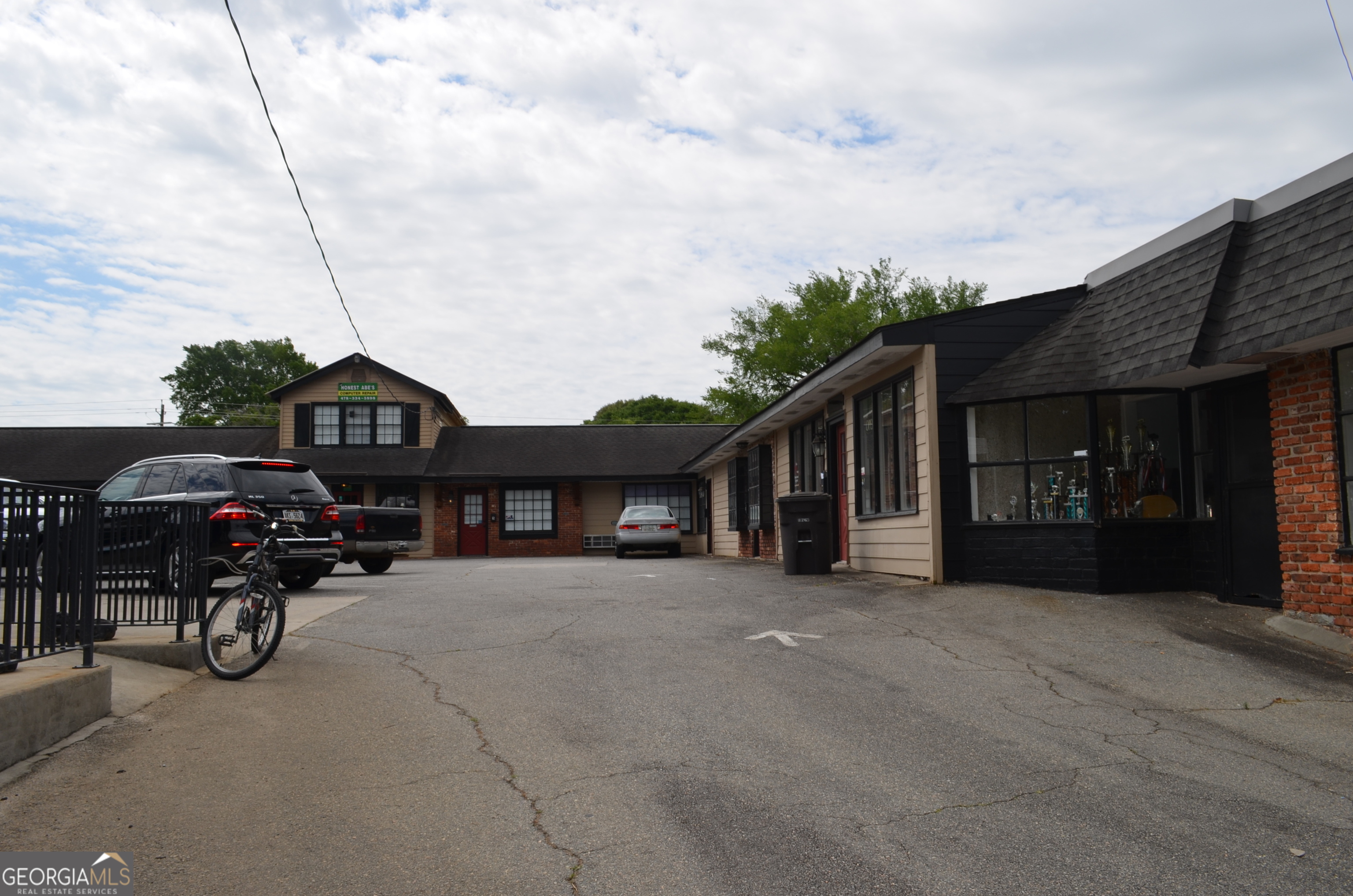 736 Carroll Street Perry GA 31069