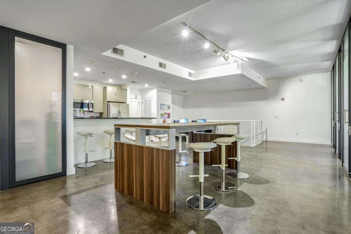 905 Juniper Street NE Atlanta GA 30309