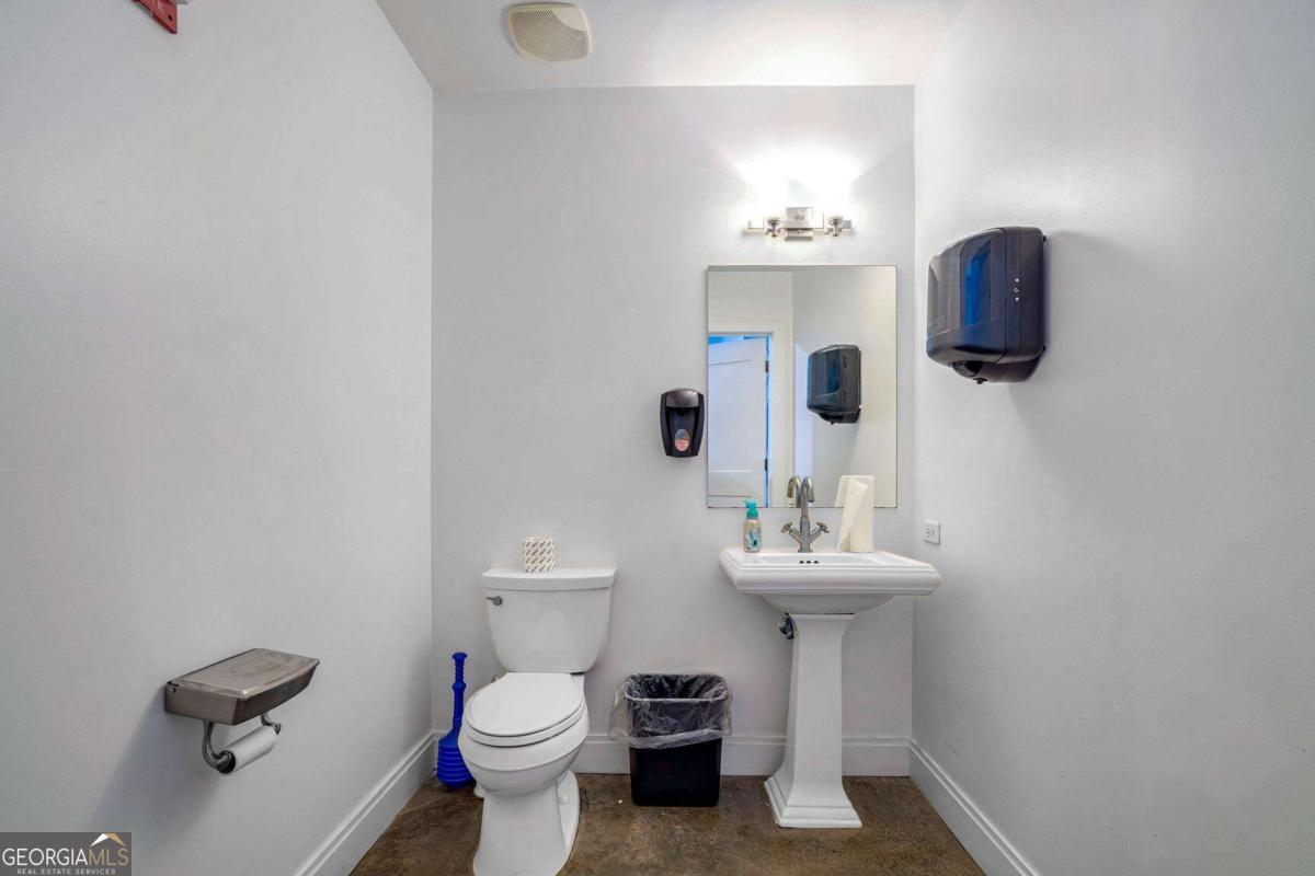 905 Juniper Street NE Atlanta GA 30309