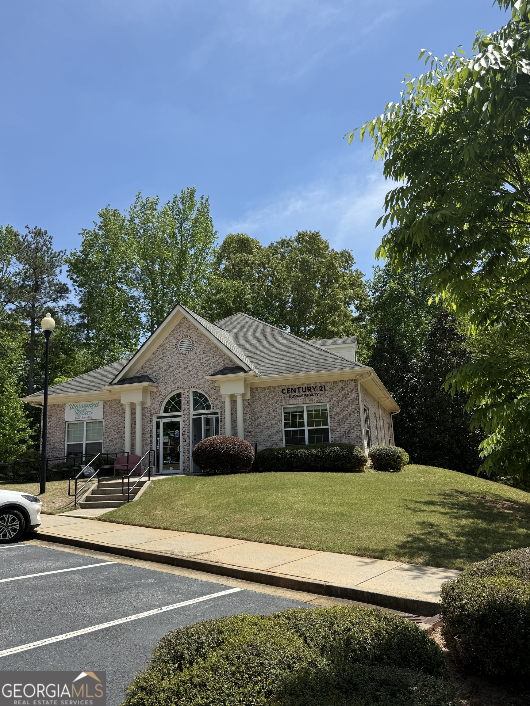 20 Market Square Way Newnan GA 30265