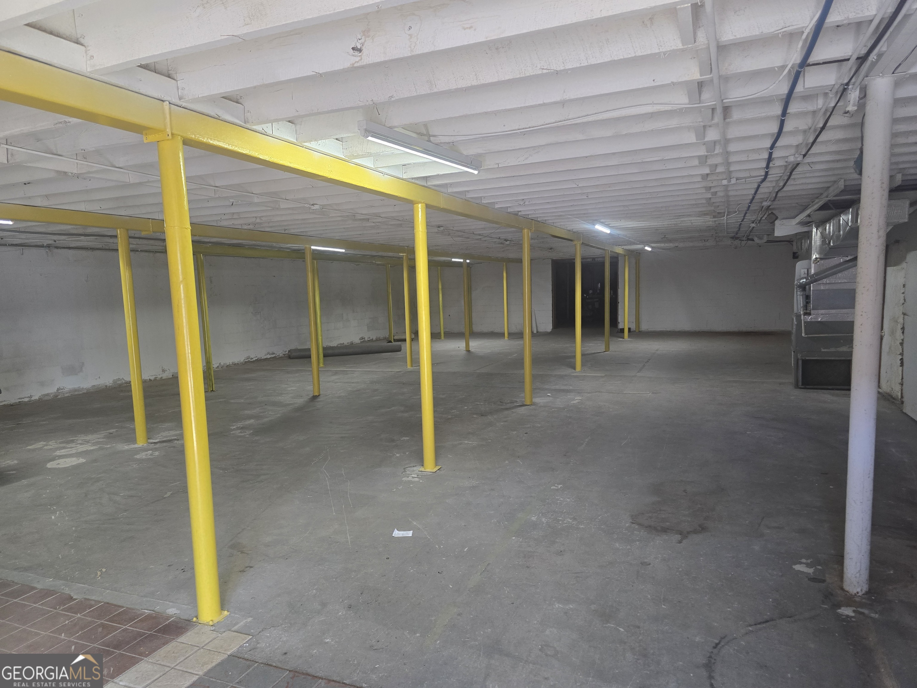 5533 Atlanta Highway Flowery Branch GA 30542