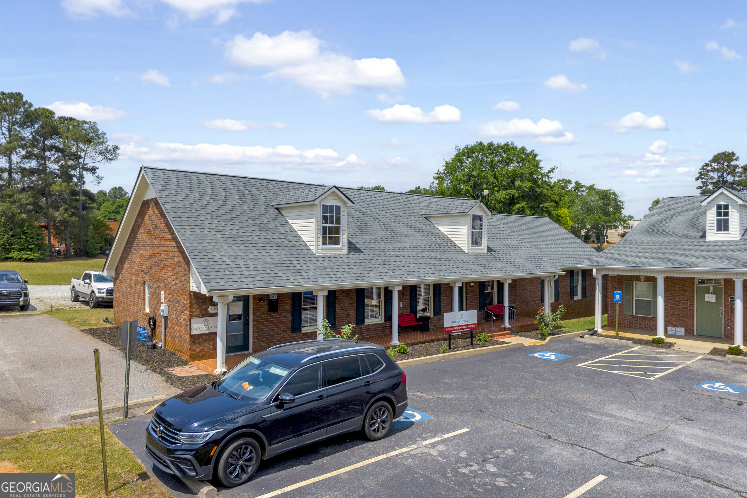 679 Hospital Road Commerce GA 30529