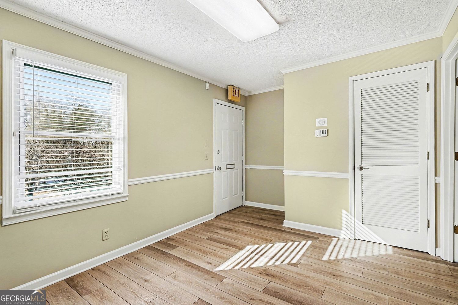 8744 Main Street Woodstock GA 30188