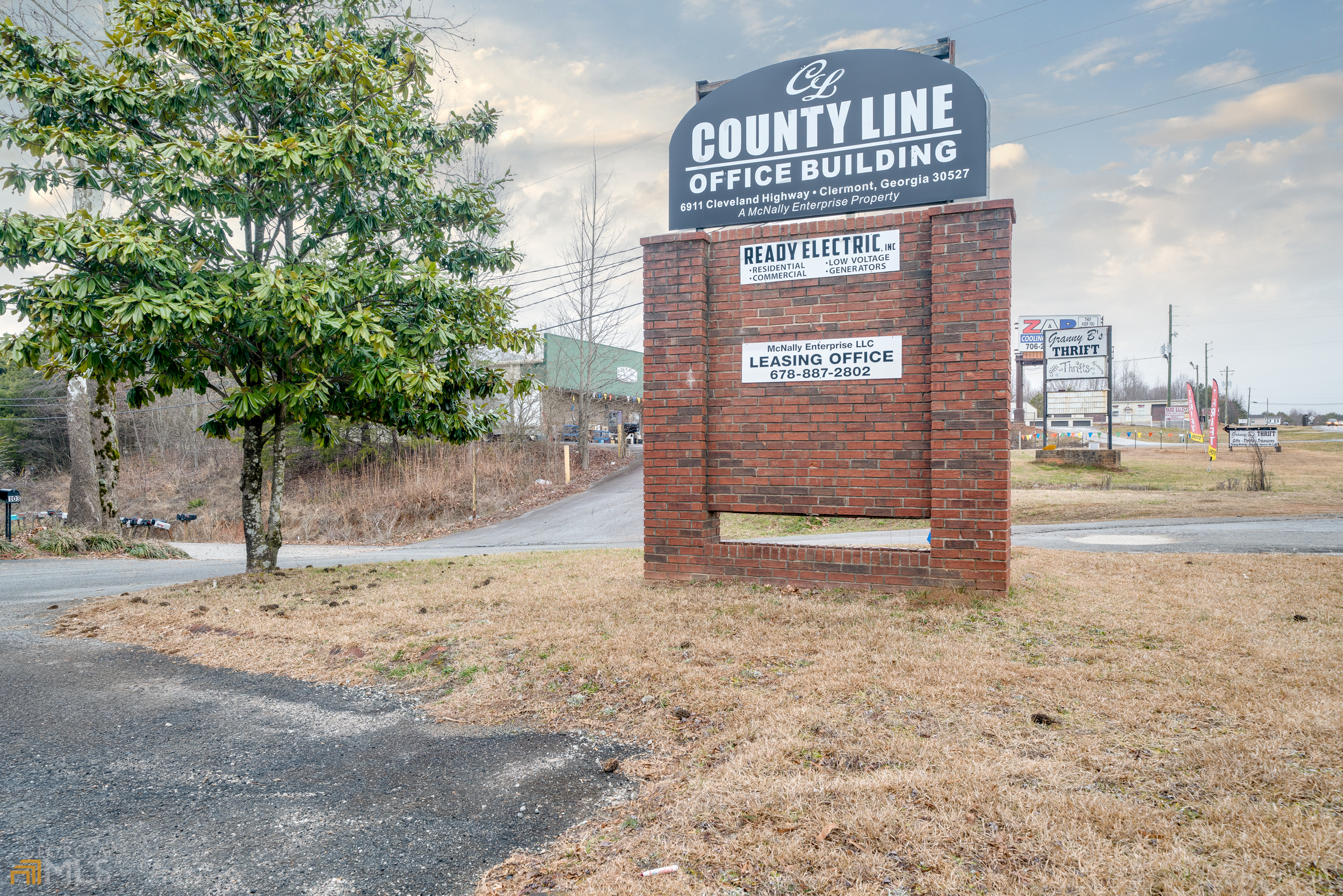6911 Cleveland Highway Clermont GA 30527