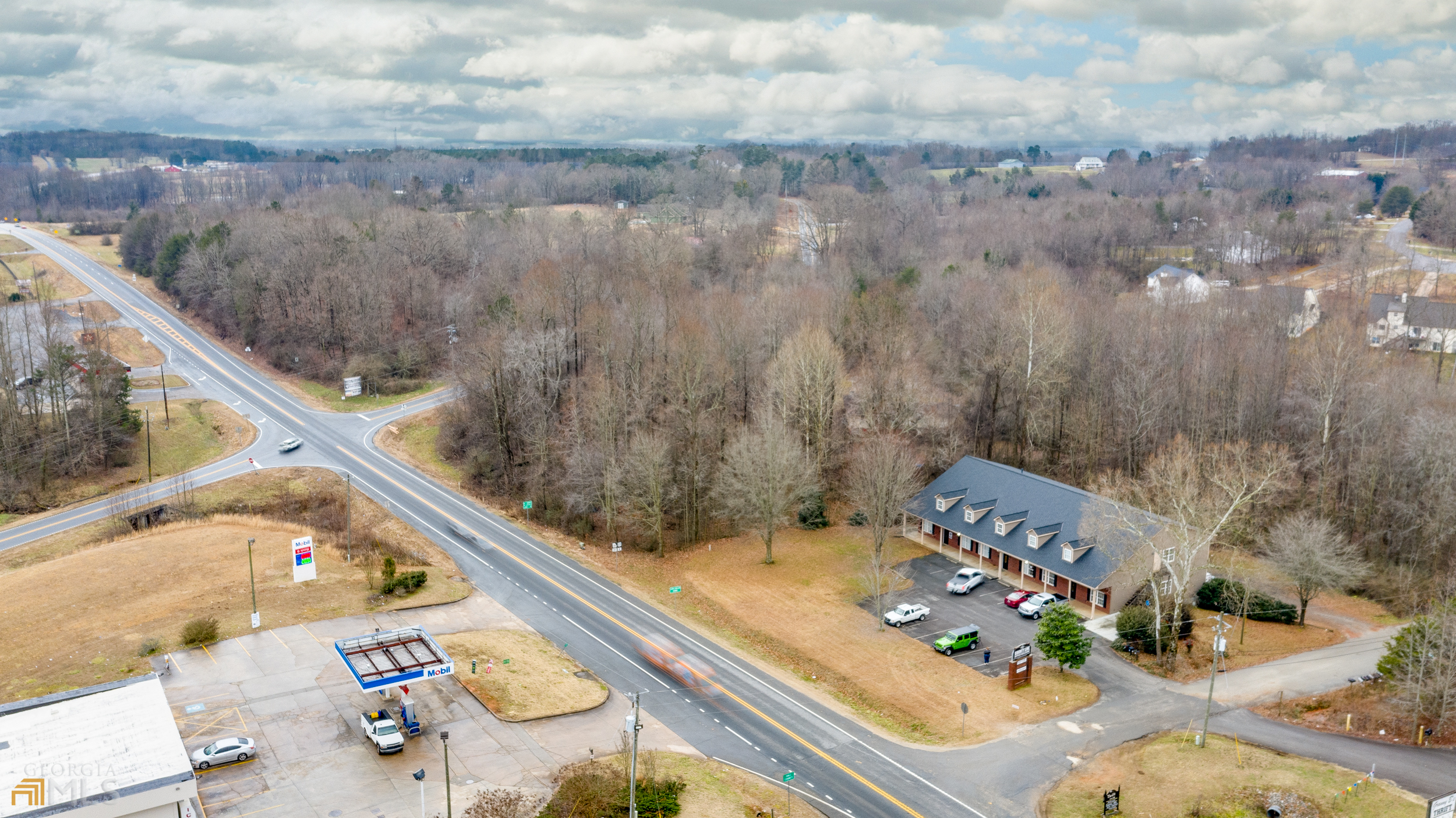 6911 Cleveland Highway Clermont GA 30527