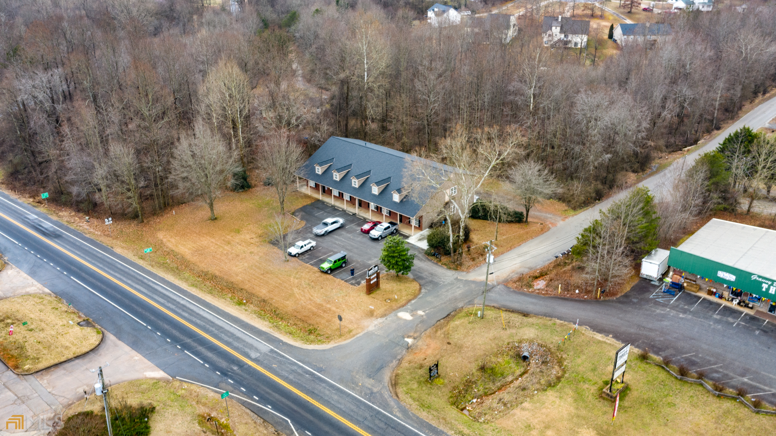 6911 Cleveland Highway Clermont GA 30527