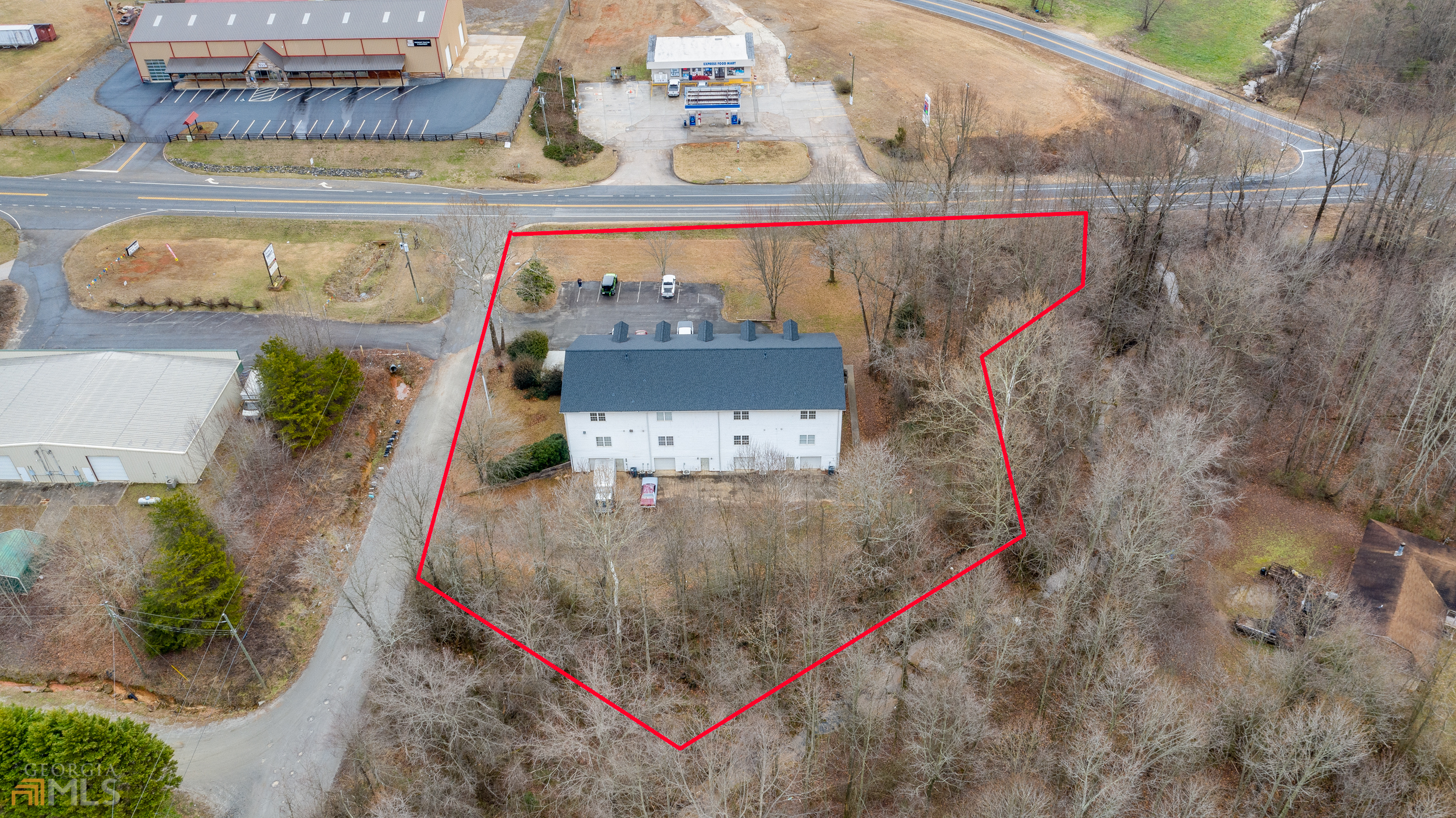 6911 Cleveland Highway Clermont GA 30527