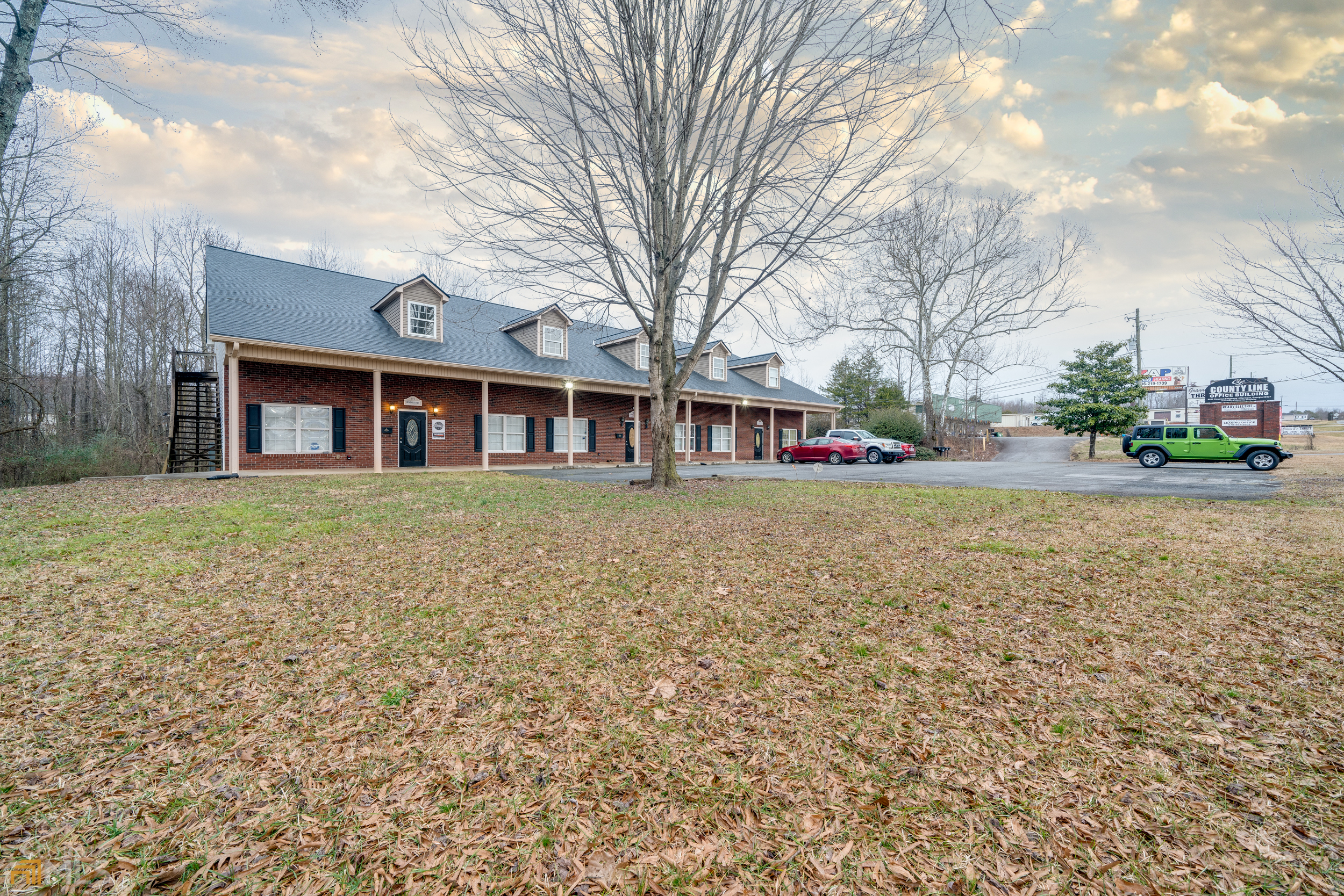 6911 Cleveland Highway Clermont GA 30527