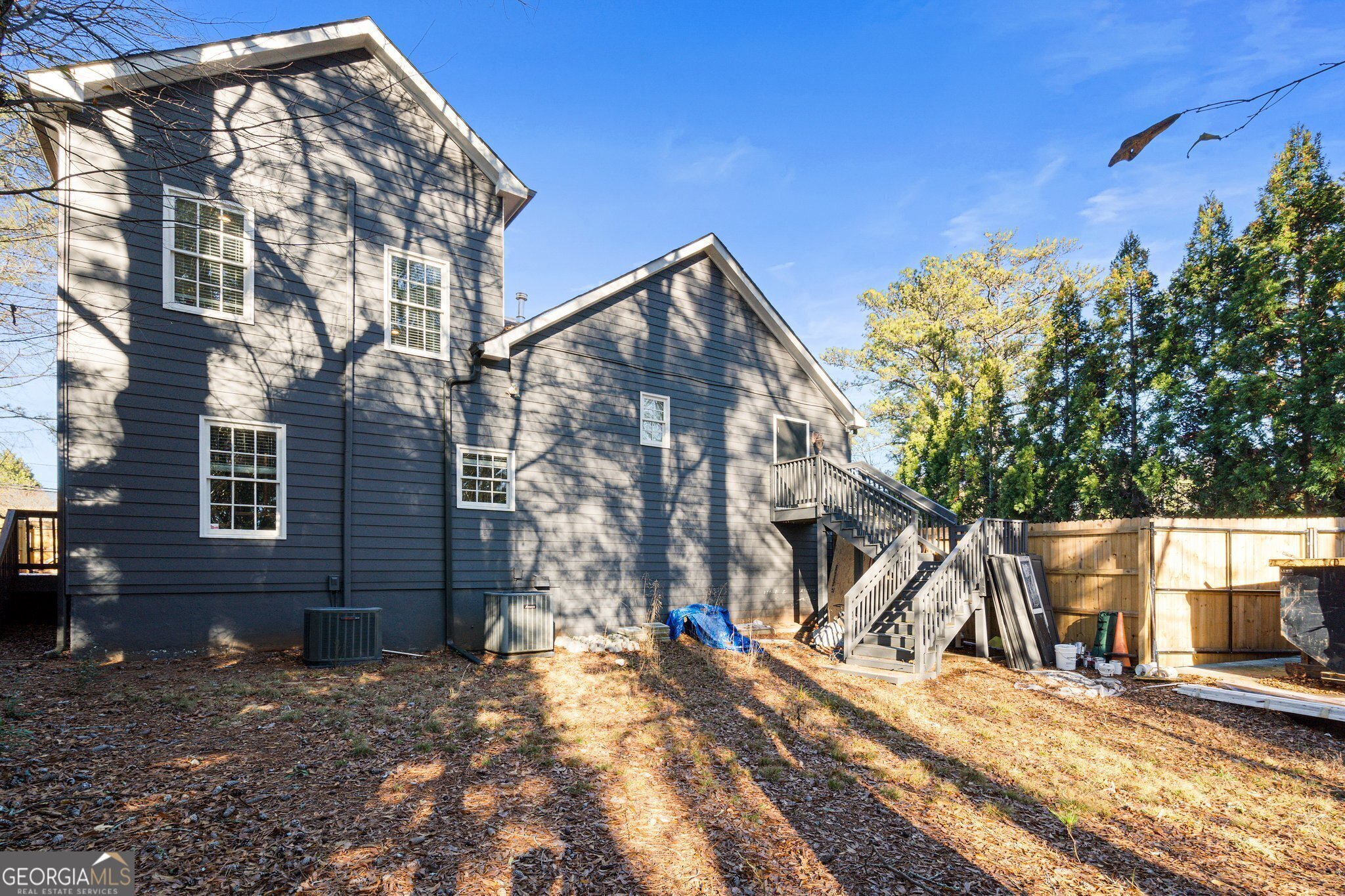 210 W Crossville Road Roswell GA 30075