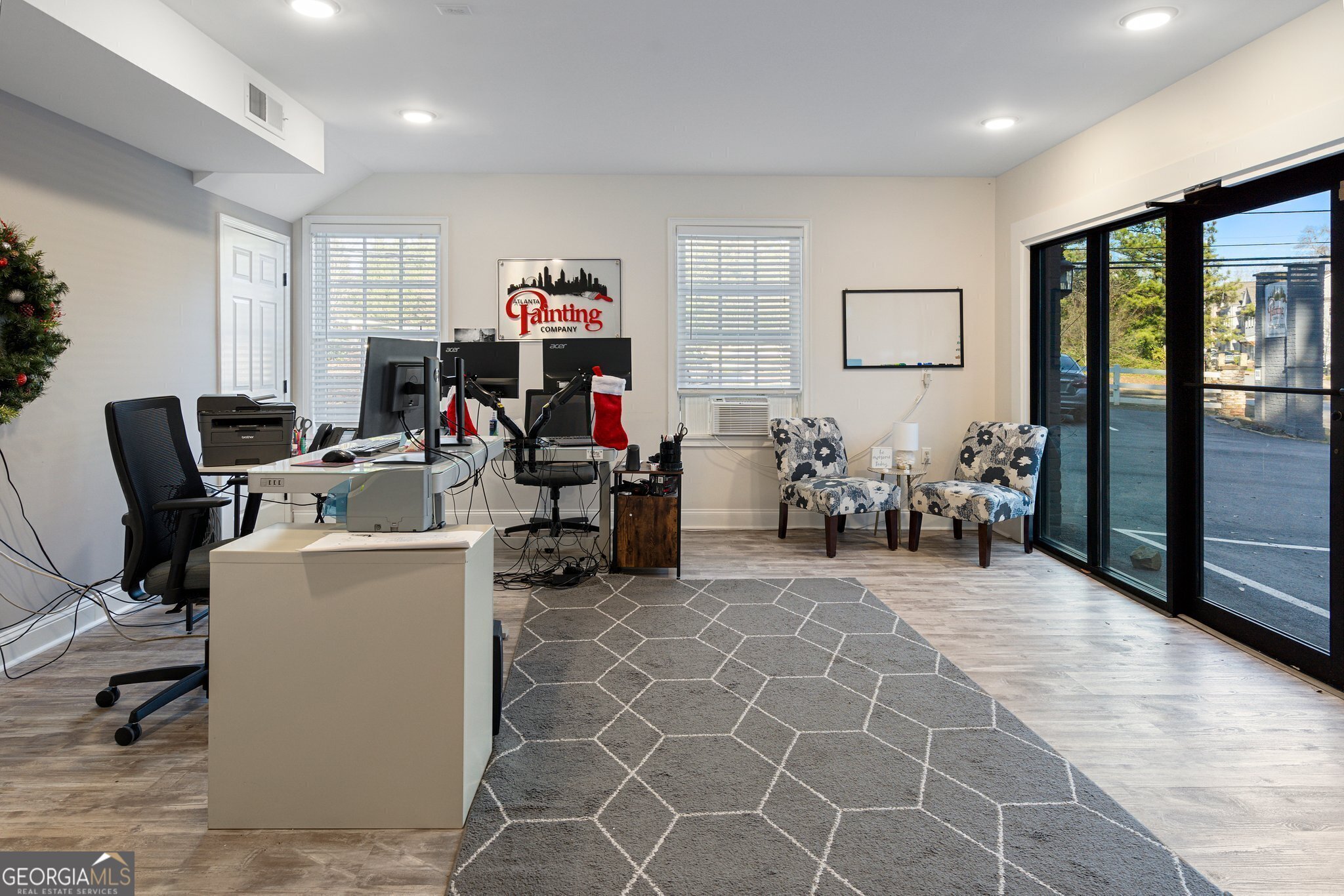 210 W Crossville Road Roswell GA 30075
