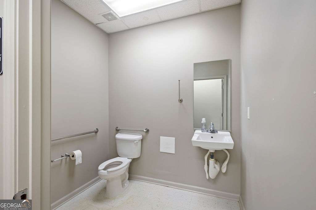 6 Jefferson Parkway Newnan GA 30263