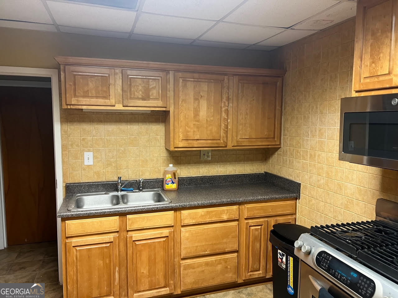 2760 Pleasantwood Drive Decatur GA 30034