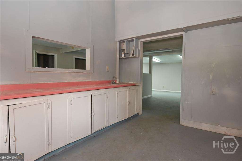 215 Tallassee Road Athens GA 30606