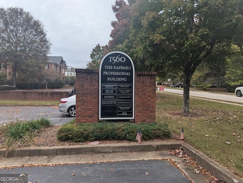 1560 Warsaw Road Roswell GA 30076