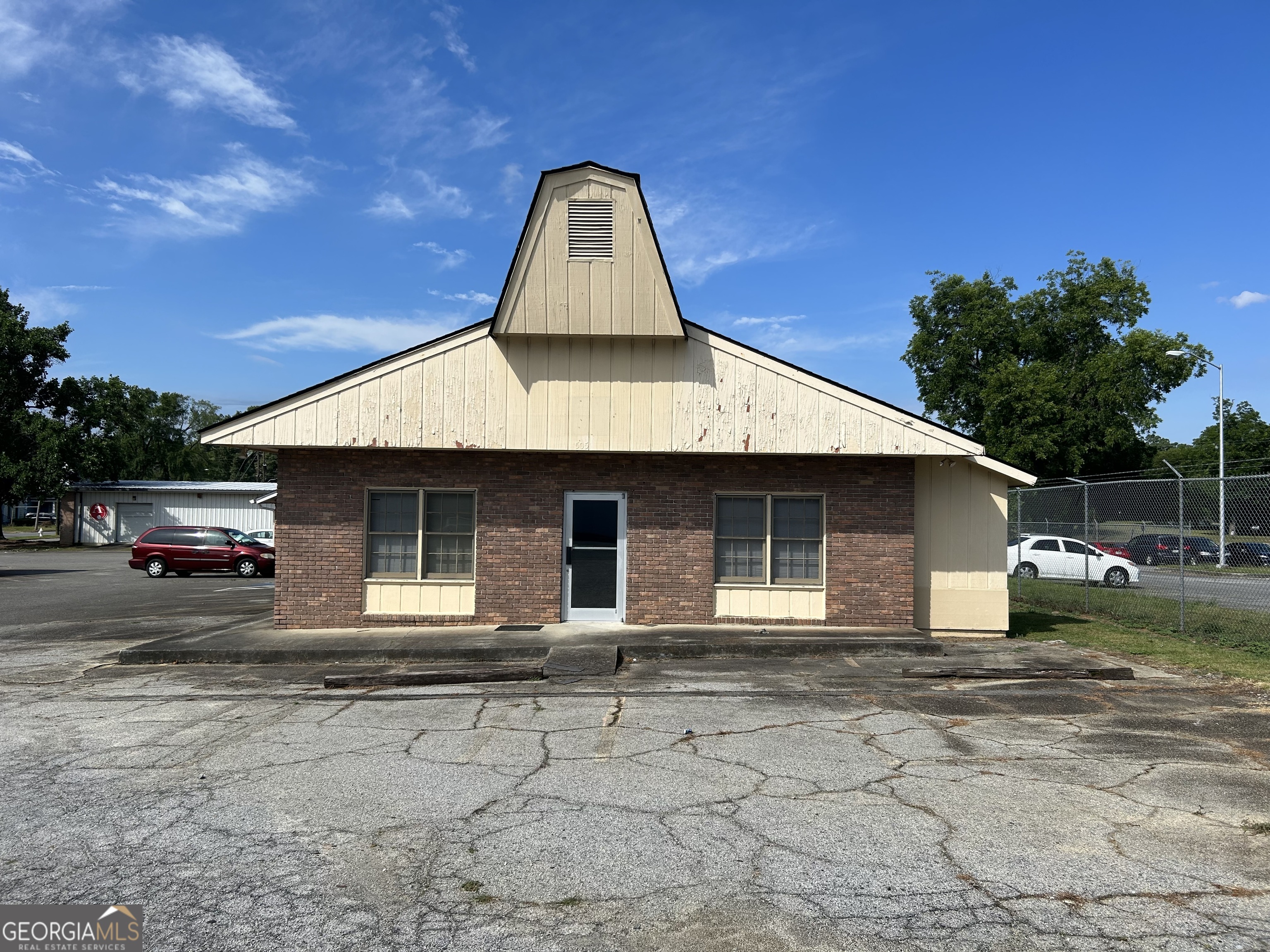 505 Academy Avenue Dublin GA 31021