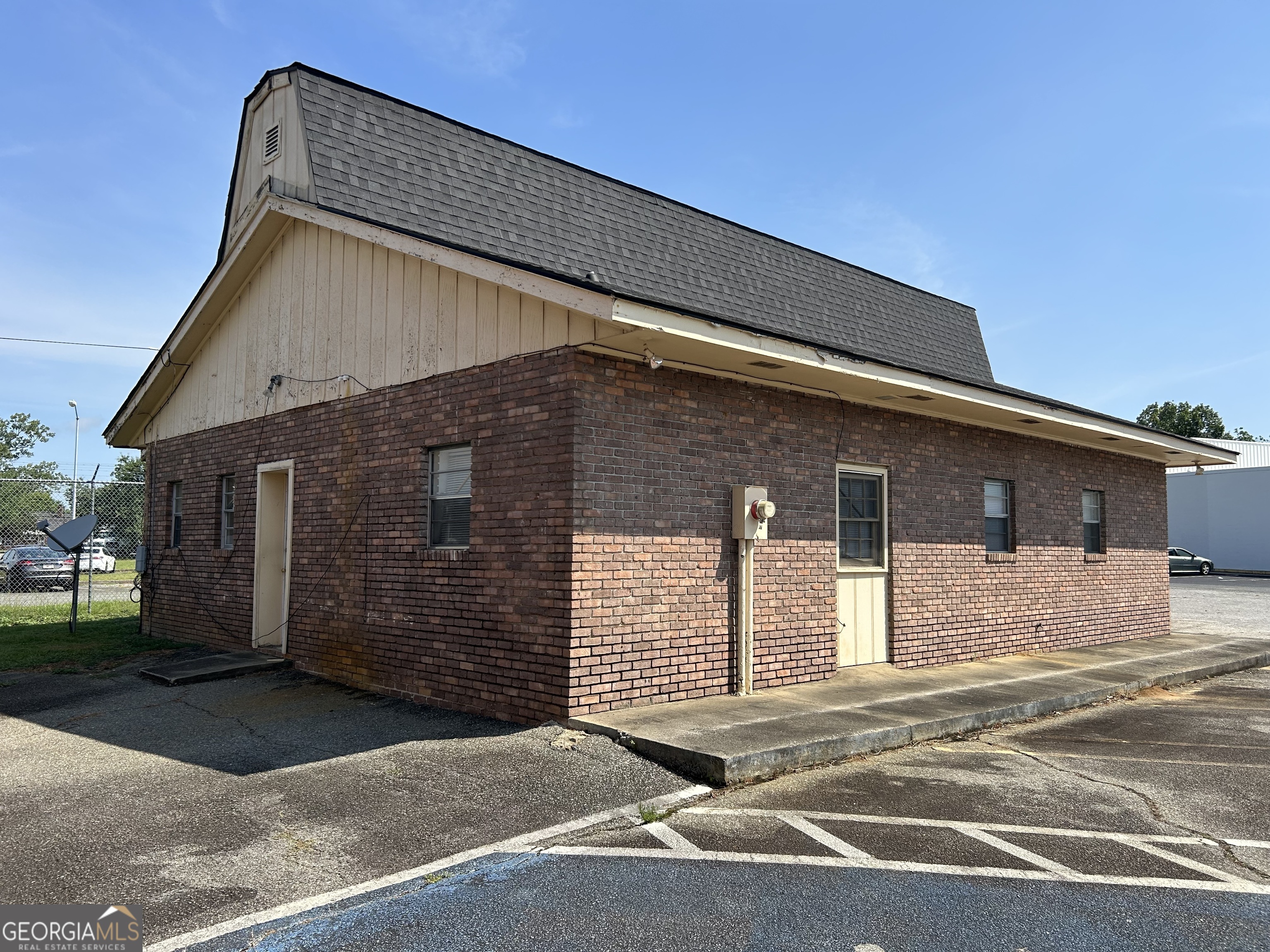 505 Academy Avenue Dublin GA 31021