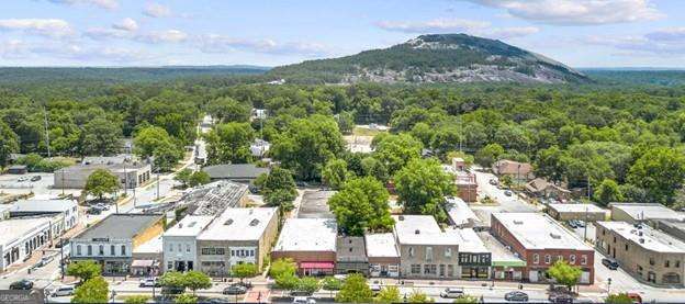 5367 E Mountain Street Stone Mountain GA 30083