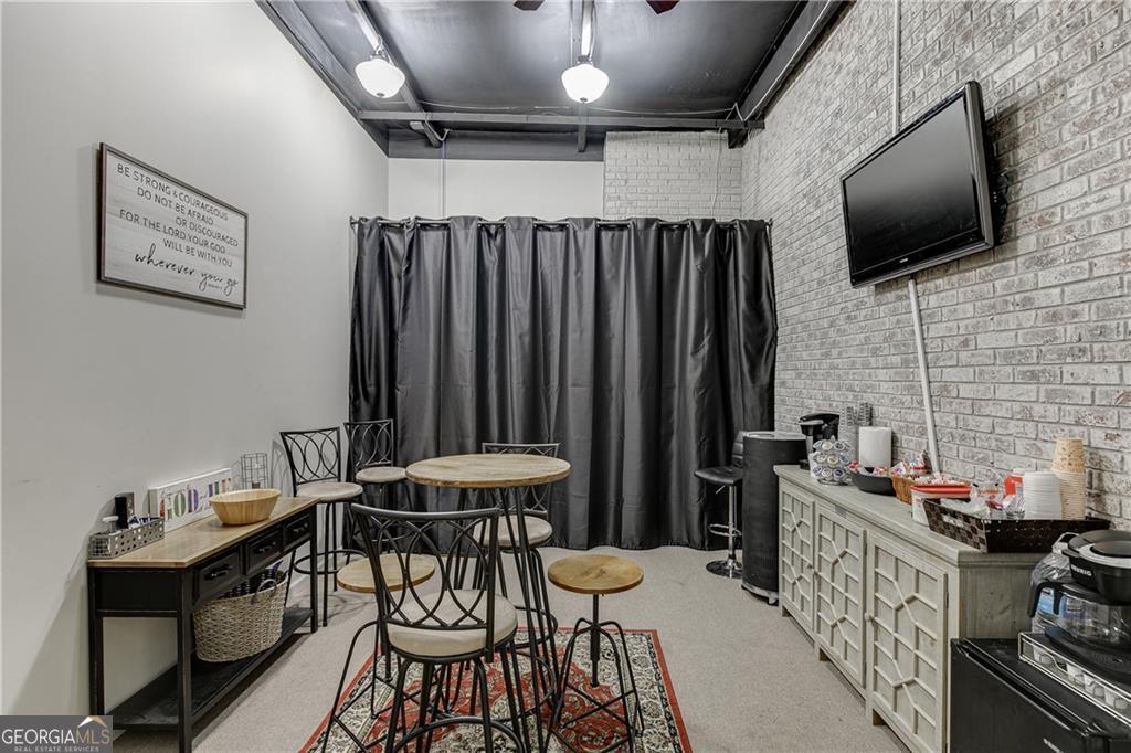 215 Advantage Drive Cumming GA 30040