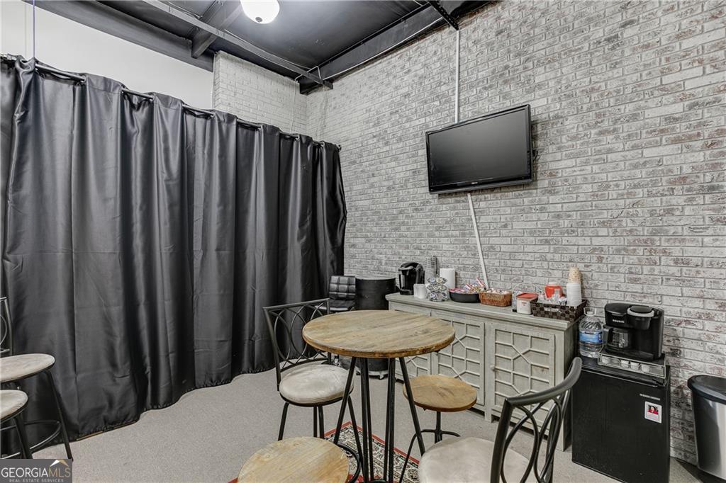 215 Advantage Drive Cumming GA 30040