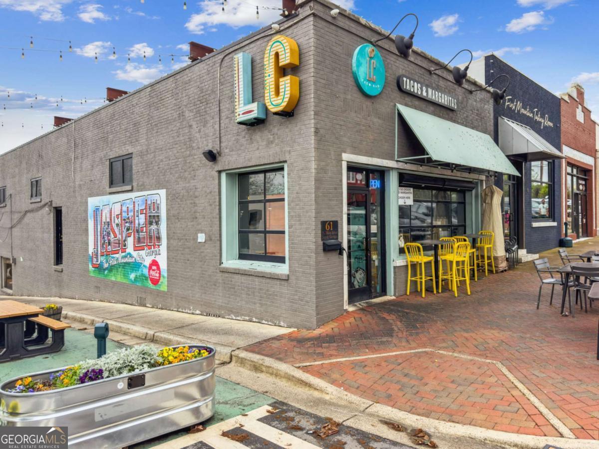 37 Court Street Jasper GA 30143