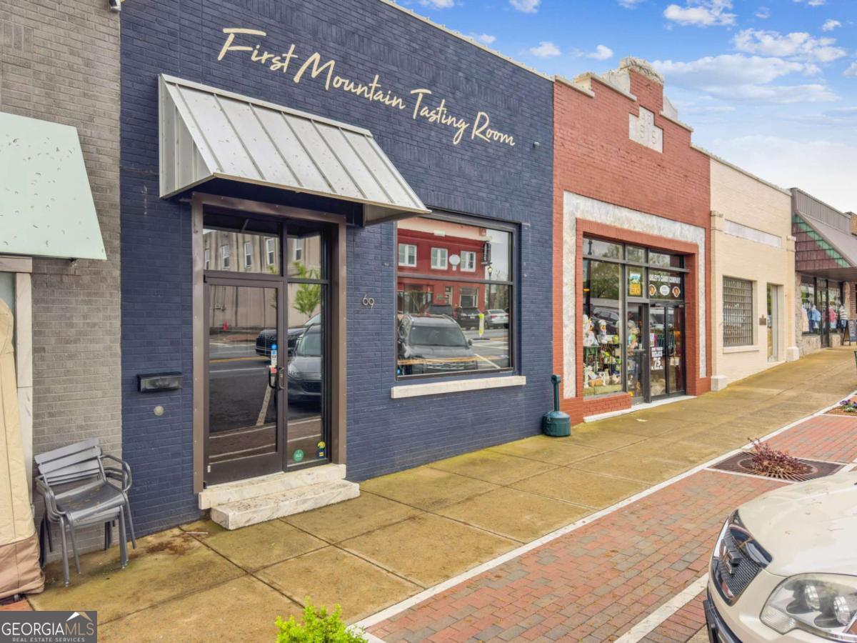 37 Court Street Jasper GA 30143